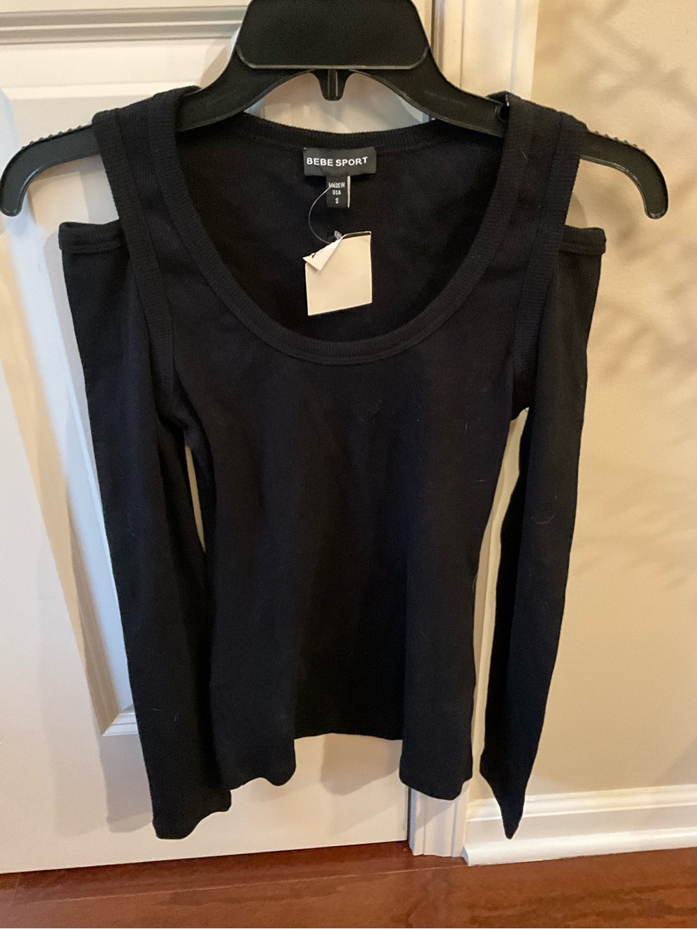 NWT bebe Black Cold-Shoulder Women's Top Size Small